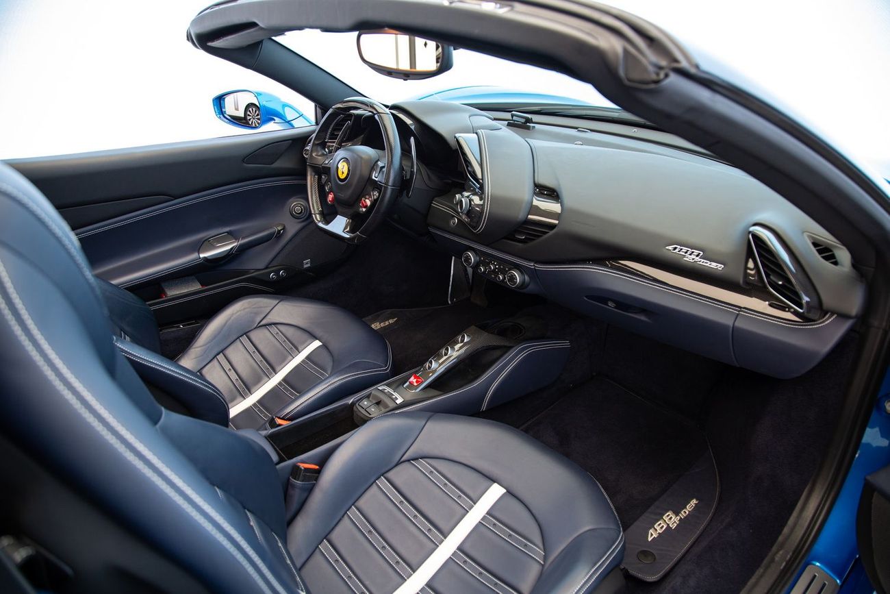 Ferrari 488 Spider 3.9L