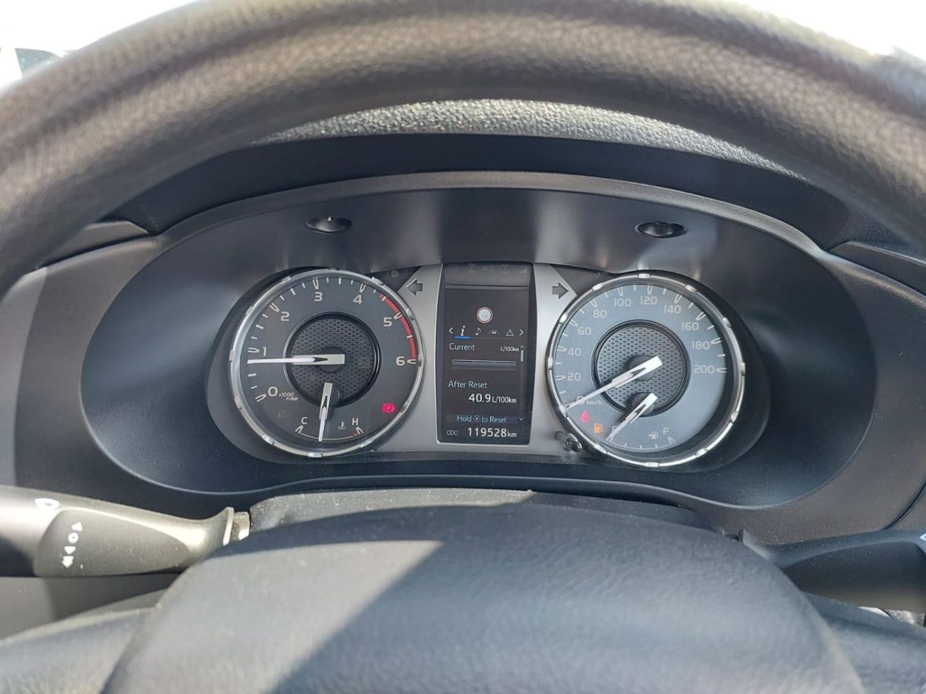 Toyota Hilux (RAMADAN OFFER) TOYOTA HILUX PICKUP RHD 2023 MODEL 2.4 L DIESEL MANUAL(PM52405)