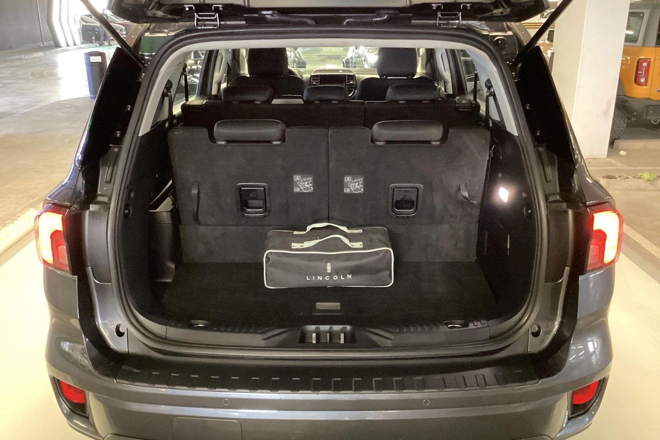 Ford Everest XLS | Guaranteed Warranty | 0 Down Payment