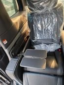 Lexus LM 350h 2025 Lexus LM350h VIP 4-Seater 2.5L 4-Cyl Hybrid A/T Export Only