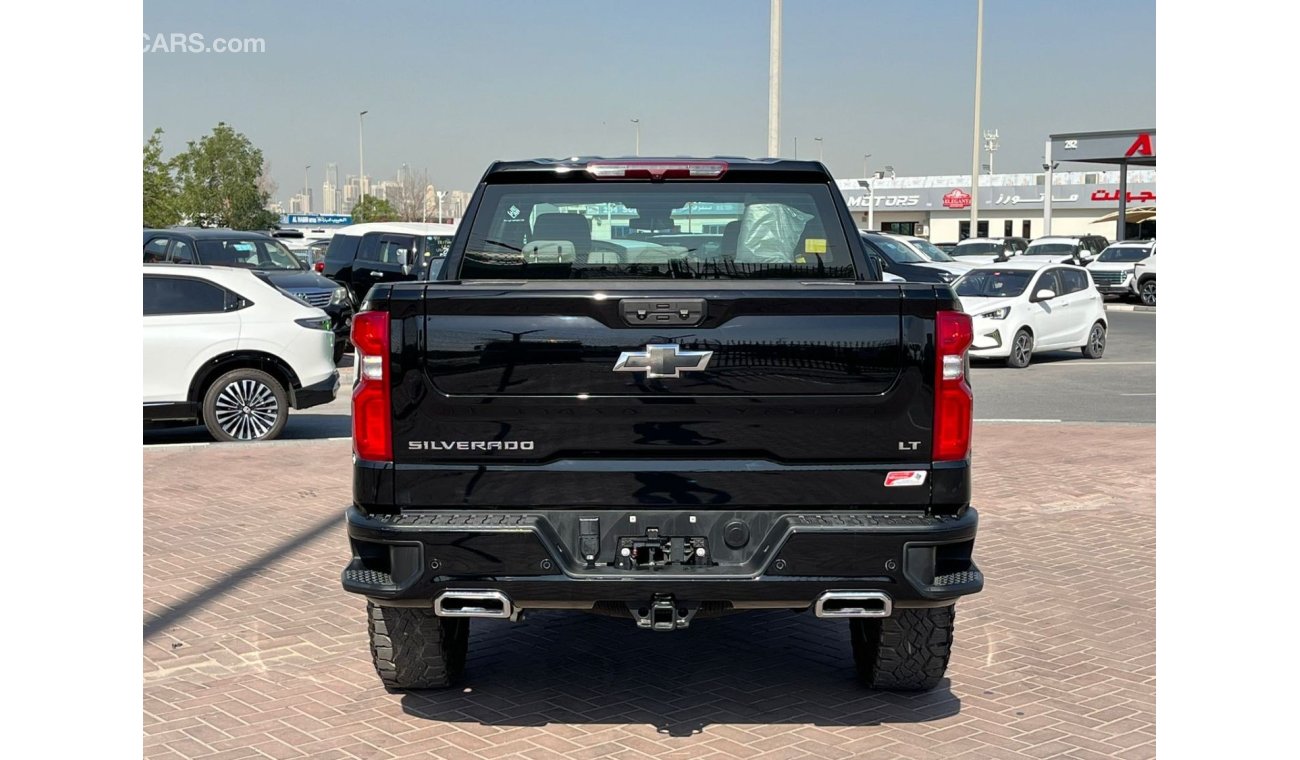 شيفروليه سيلفارادو LT 5.3L DC TRUCK