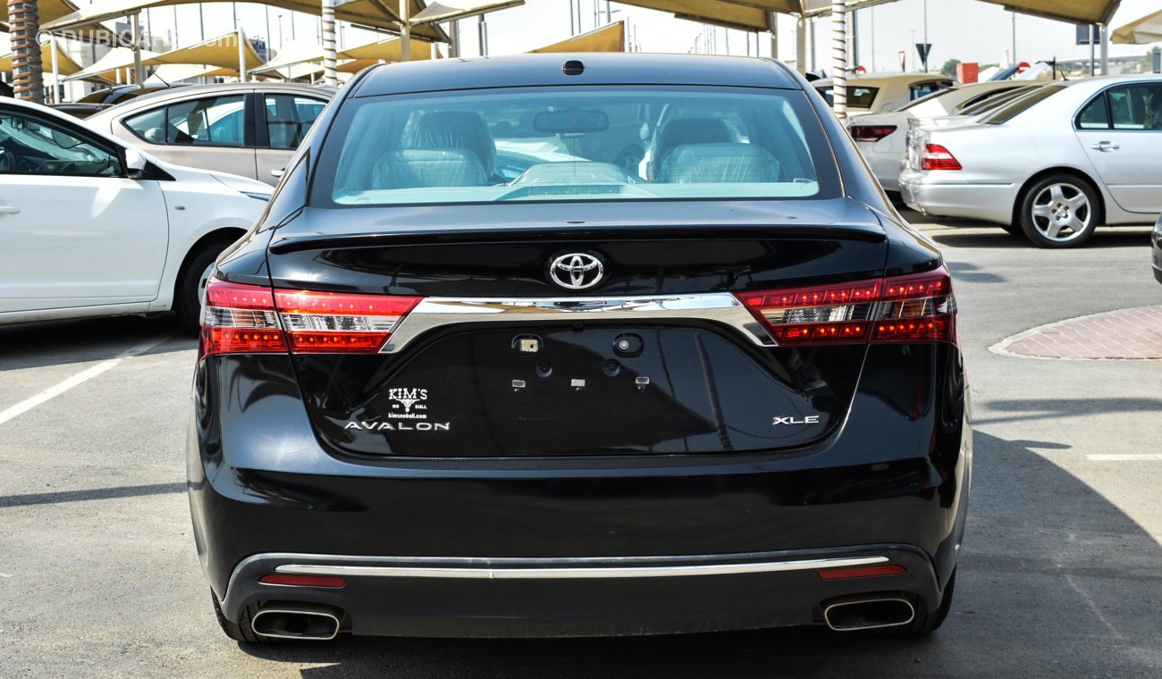 Toyota Avalon XLE