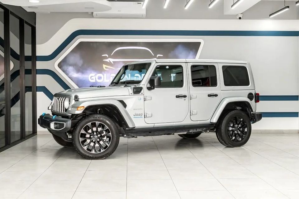Jeep Wrangler Unlimited SAHARA