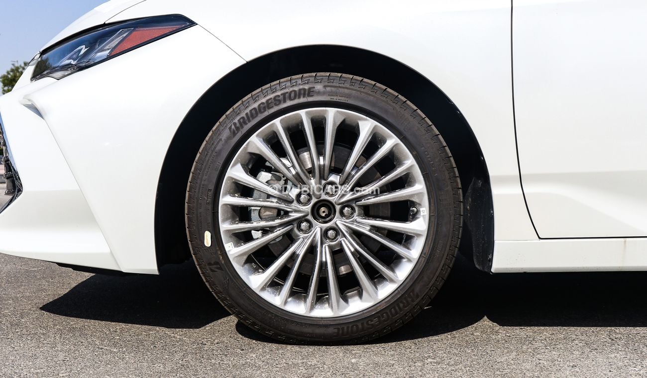 تويوتا افالون