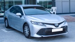 Toyota Camry LE Hybrid