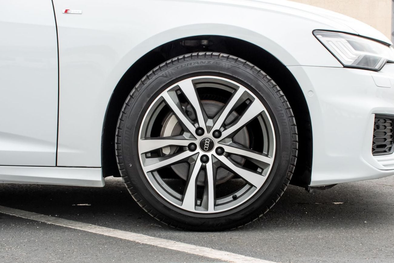 أودي A6 40 TFSI S Line 2.0L