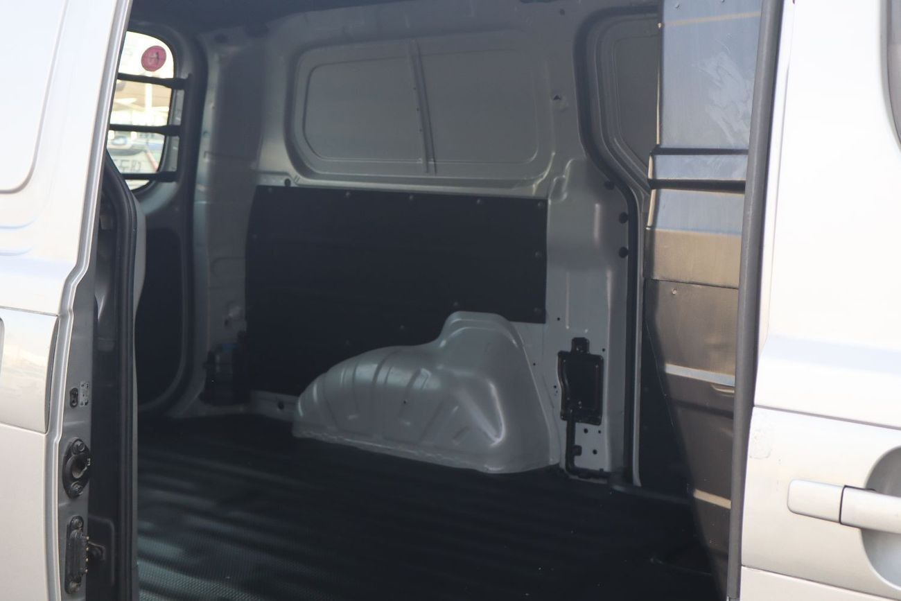 Hyundai H1 Starex Korean Specs