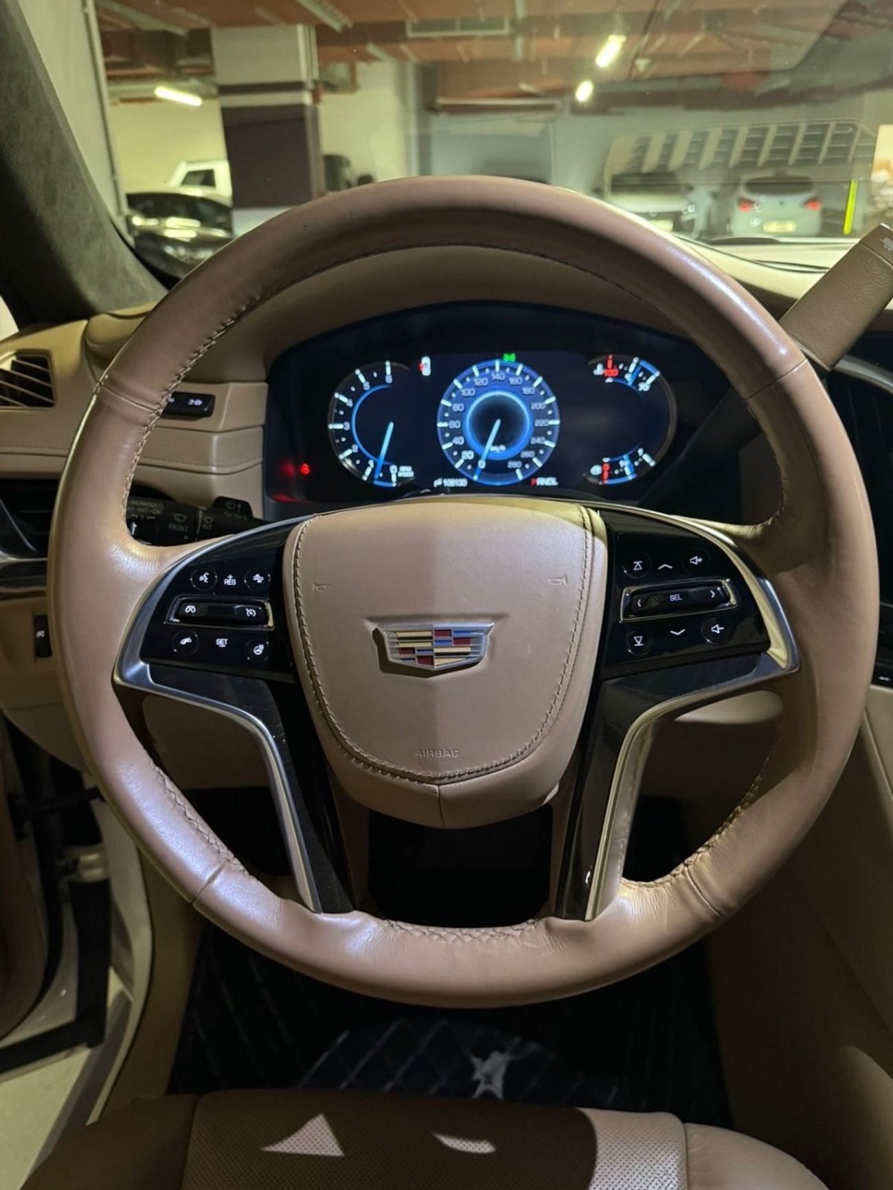 Cadillac Escalade Premium 6.2L