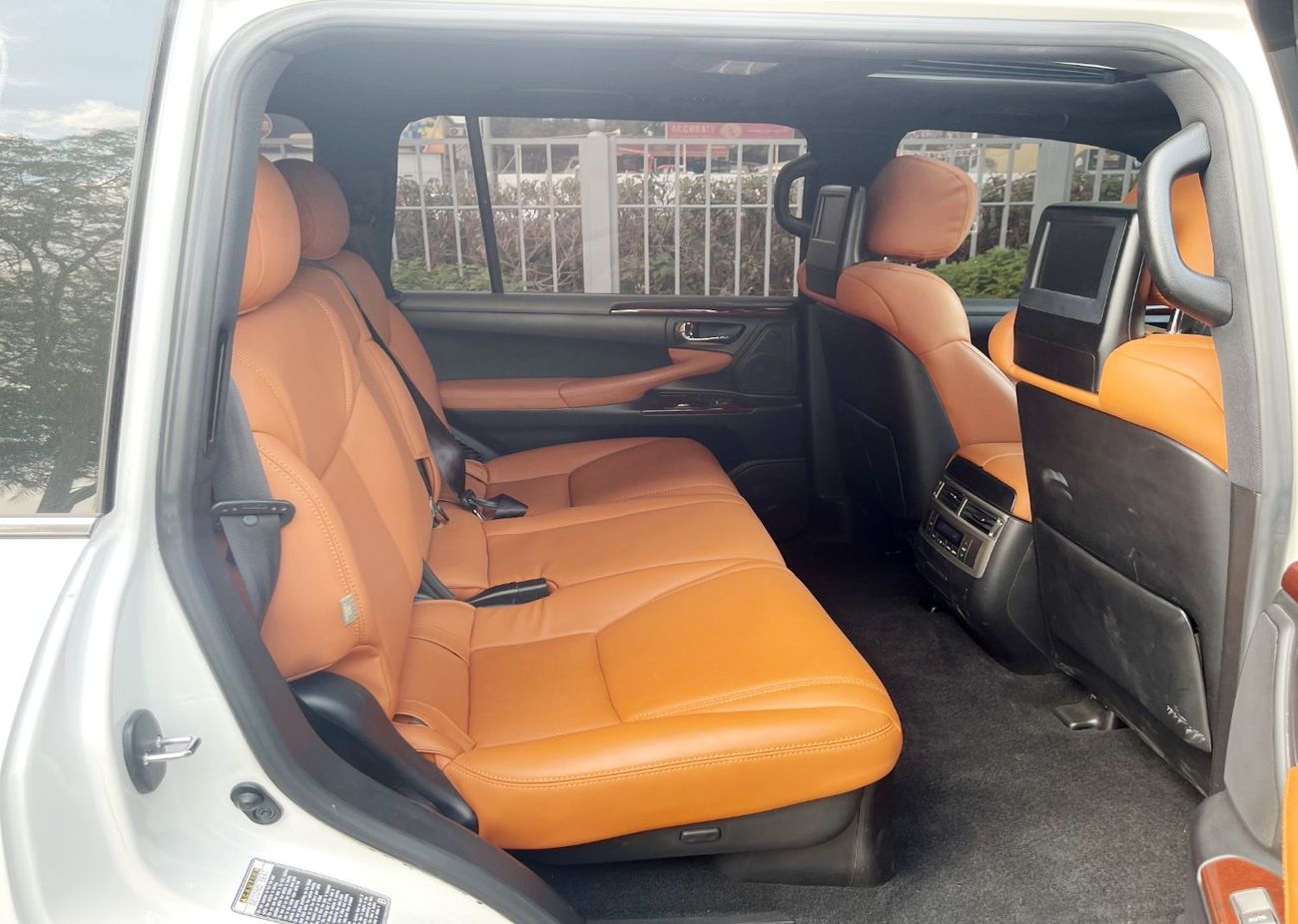 لكزس LX 570 Prestige 5.7L