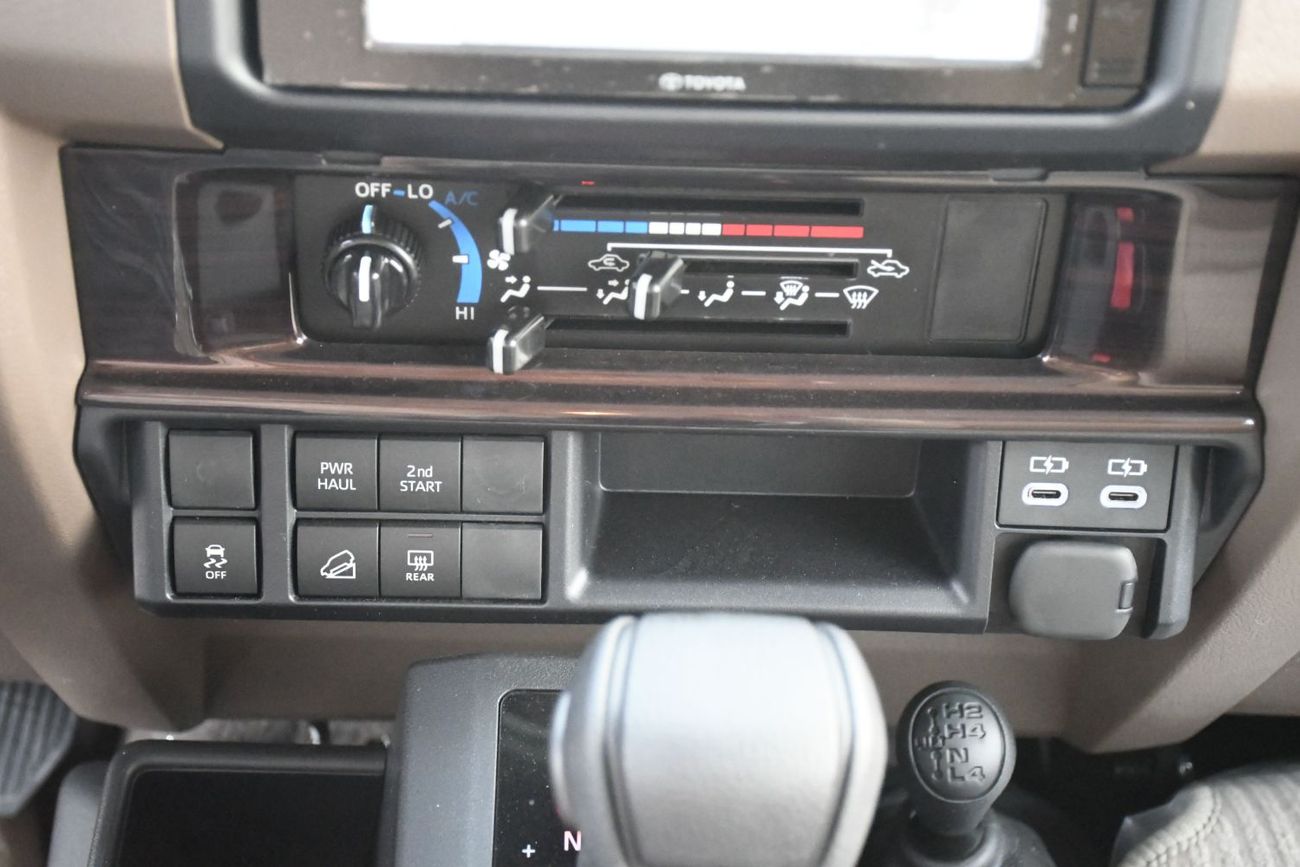 Toyota Land Cruiser 70 76 Series  2.8L Automatic Diesel  with diff lock ( LC Possible )