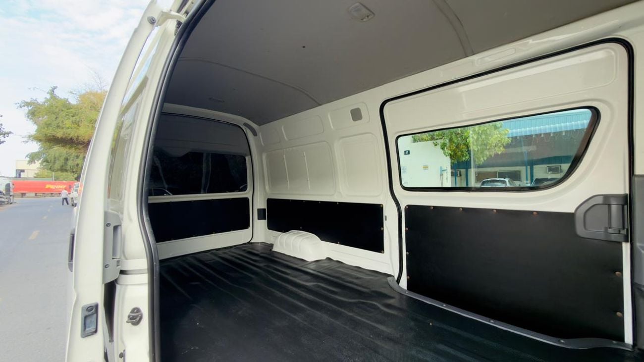 تويوتا هاياس -