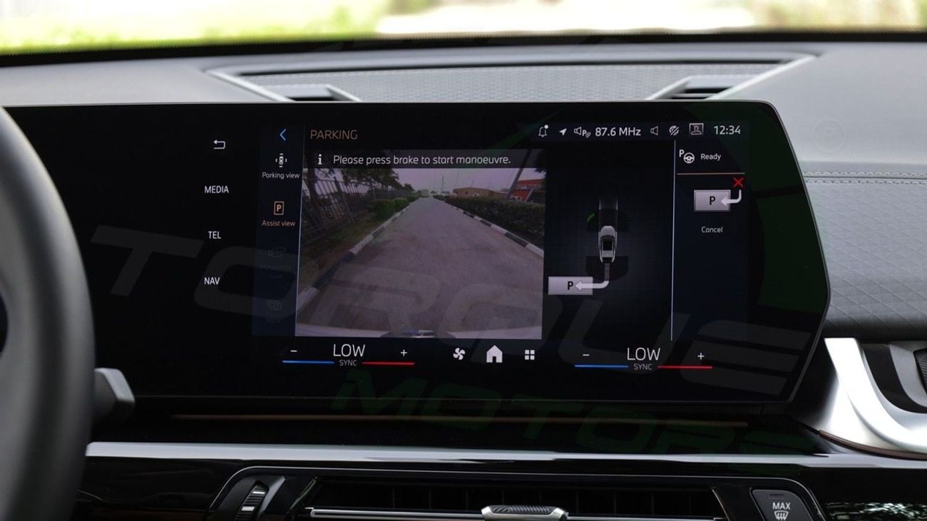 BMW X2 ( Only For Export ) 2026 BMW X2 SDRIVE 25i M 2.0T FWD BRAND NEW