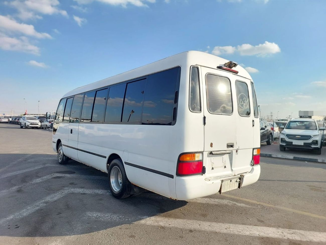 تويوتا كوستر TOYOTA COASTER BUS RHD 1997 MODEL 4.1 L DIESEL AUTOMATIC(PM04807)