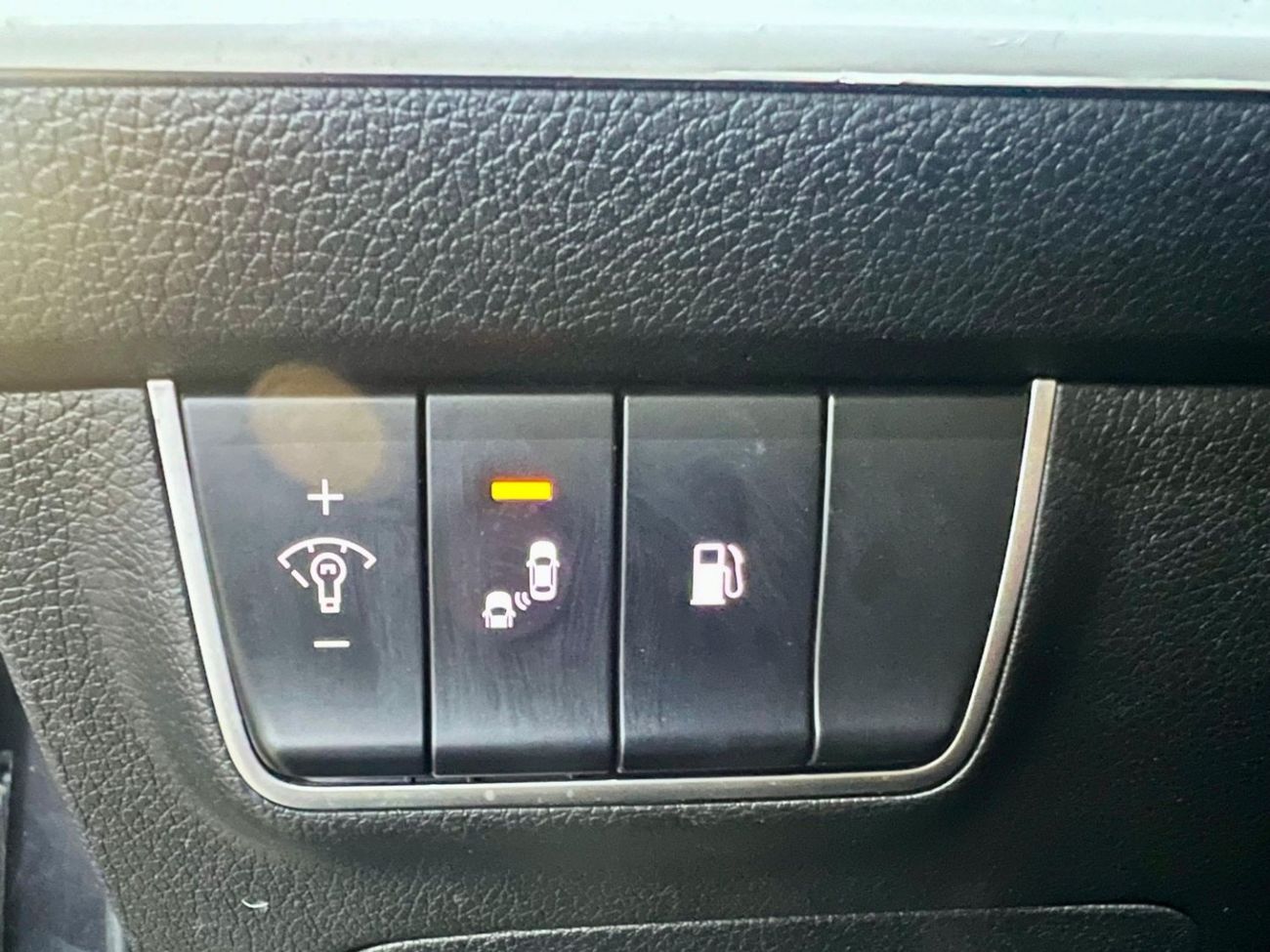 Kia Stinger 2.0T 2.0L warranty one year bank financie available 0 dawon payment