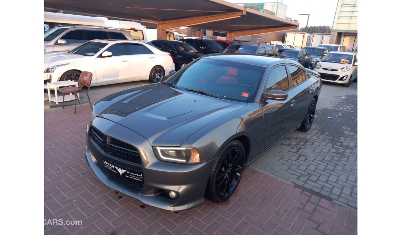 Dodge Charger Dodge charger 2012 usa 6 slinder