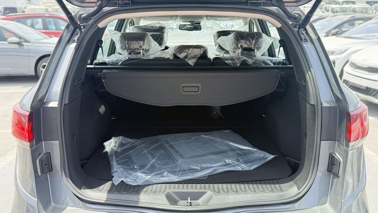 رينو كوليوس 2.5L Petrol 4WD 2025YM