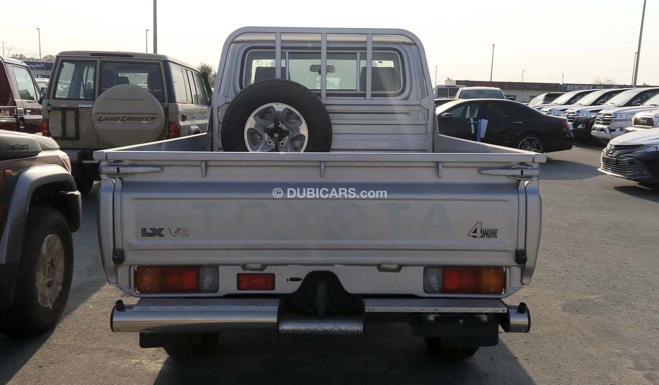 Toyota Land Cruiser Pick Up LX V8 4.5L Diesel