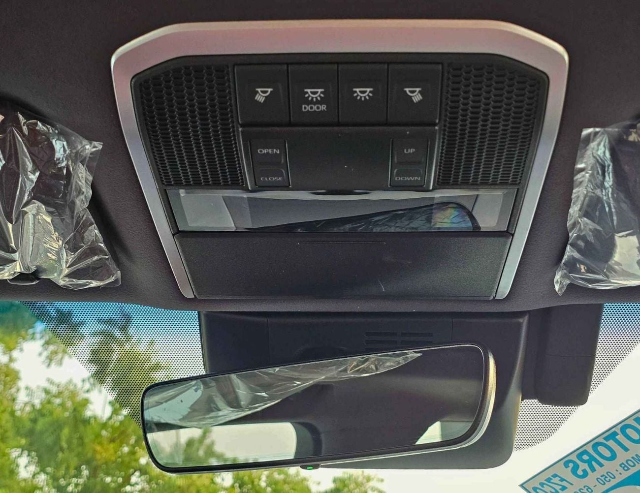 تويوتا لاند كروزر GR SPORT TWIN TURBO / 3.5L PETROL V6 / RADAR / BIG DVD/REAR ENTERTAINMENT DVD/COOL BOX (CODE#LC3GRH)