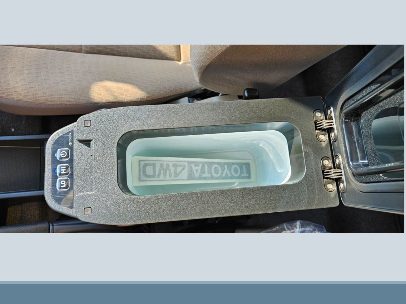 Toyota Land Cruiser 70 ECT0032 - Toyota LC71 Hardtop SWB - 2.8L Diesel Auto Beige