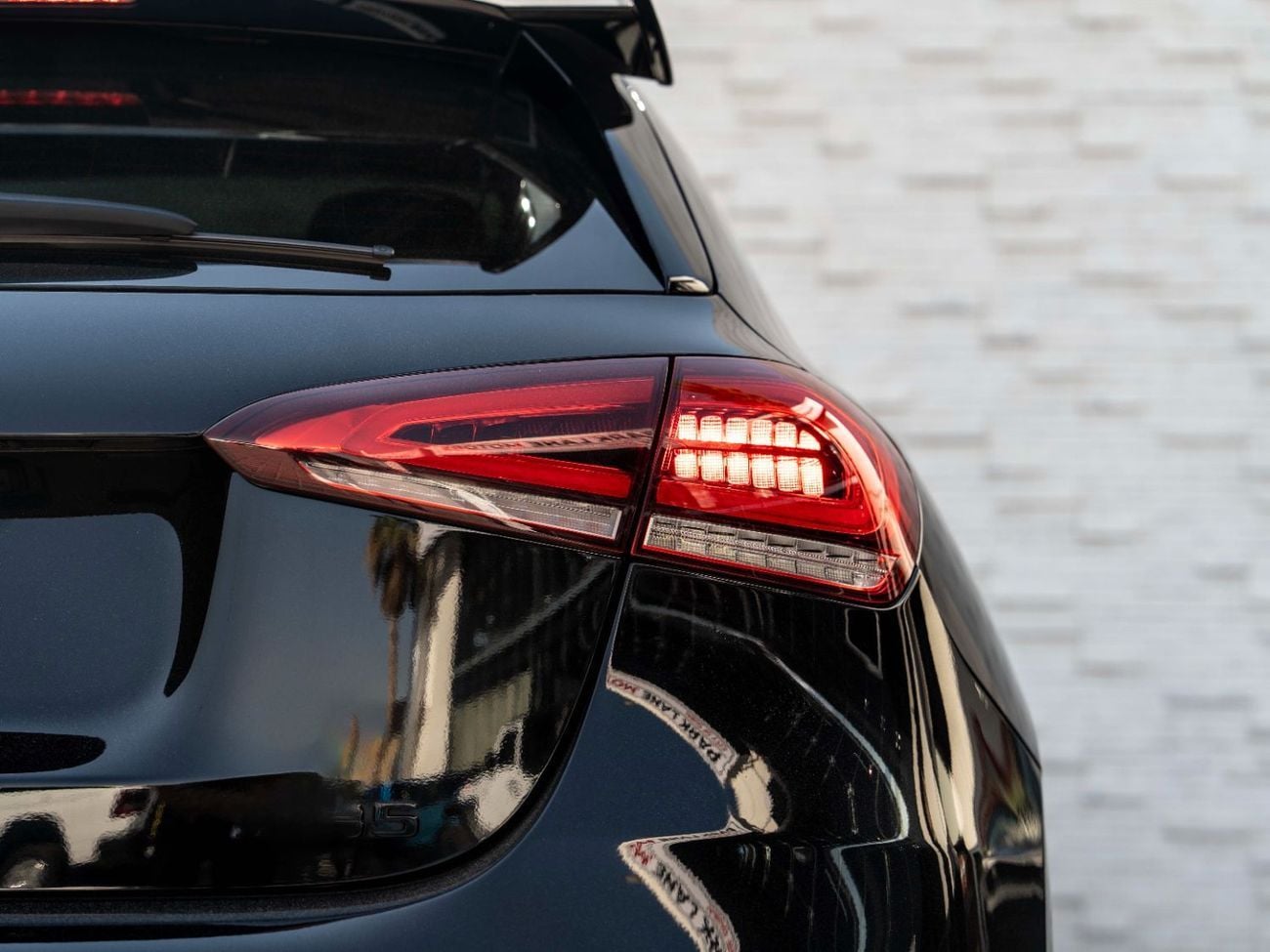 مرسيدس بنز A 35 AMG 4MATIC Hatchback