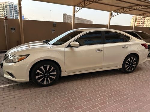 Nissan Altima 2.5 SV