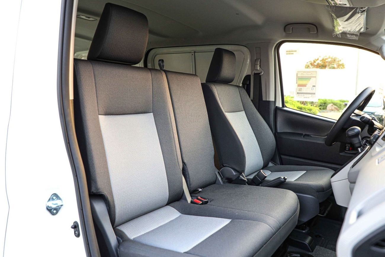 Toyota Hiace 2023 Toyota Hiace 3.5 DV P SDR - White inside Grey