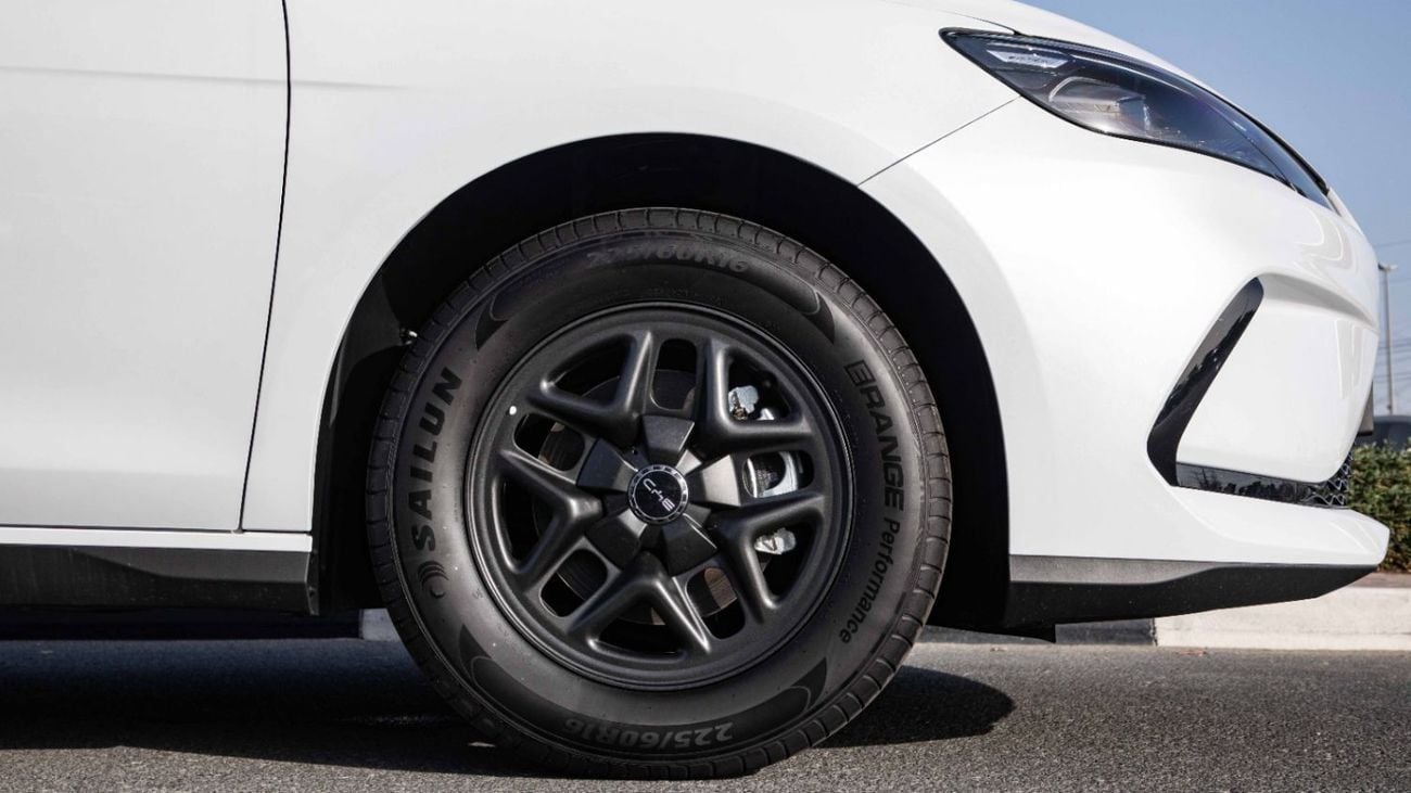 BYD Seal 05 STD (NON GCC) 1.5L Plug in Hybrid | DMi 55km
