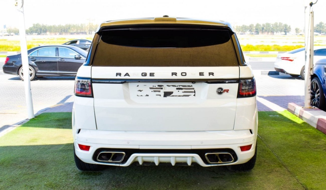 Land Rover Range Rover Sport SVR