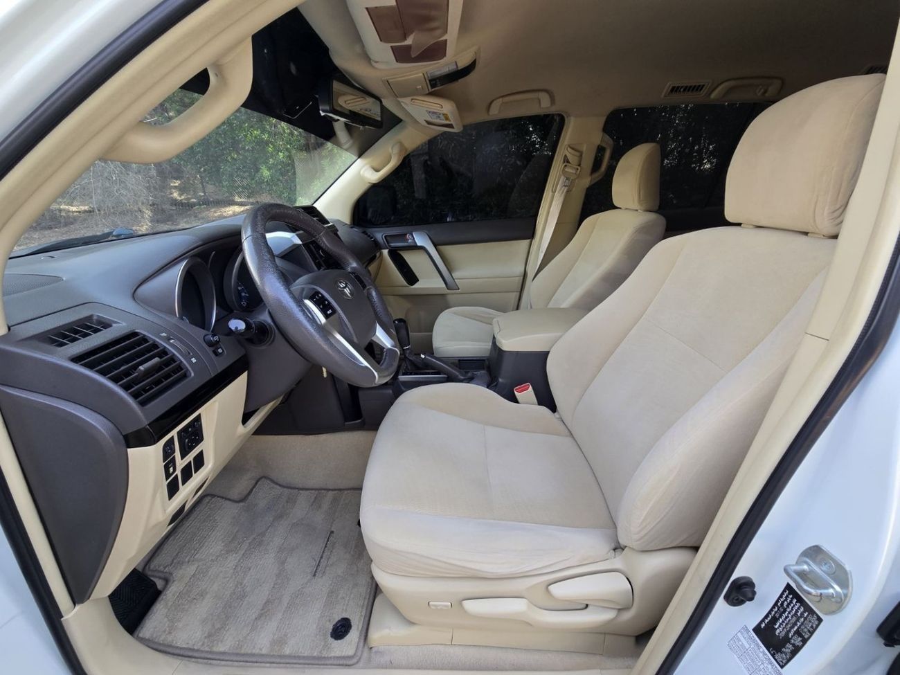 Toyota Prado GXR 2.7L (160 HP) 4WD TOYOTA PRADO GXR 2017 GCC GOOD CONDITION IN SIDE OUT SIDE