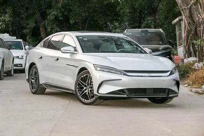 بي واي دي هان Flagship | EV Range 701 KM