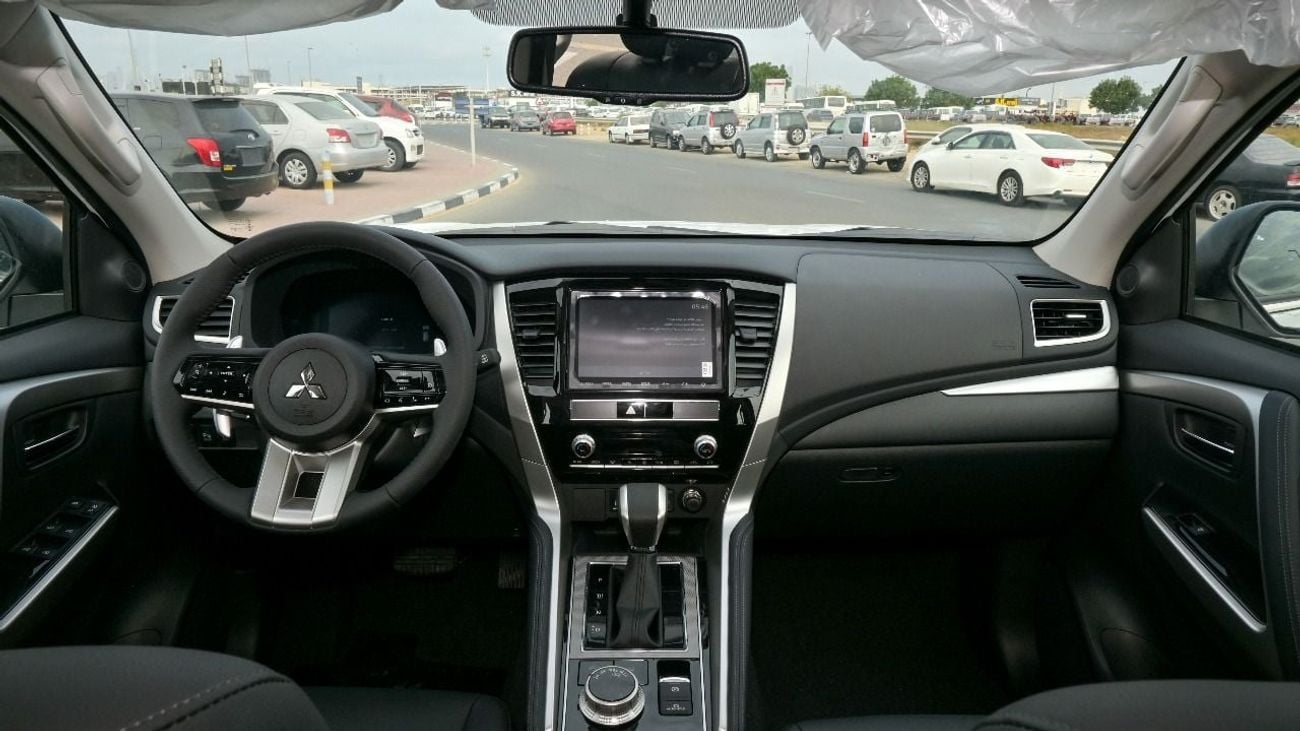 ميتسوبيشي مونتيرو سبورت ميتسوبيشي مونتيرو سبورت جديد كلياً 2026 ميتسوبيشي مونتيرو سبورت GLS (H59) 3.0 لتر 6 سلندر – SUV – مو