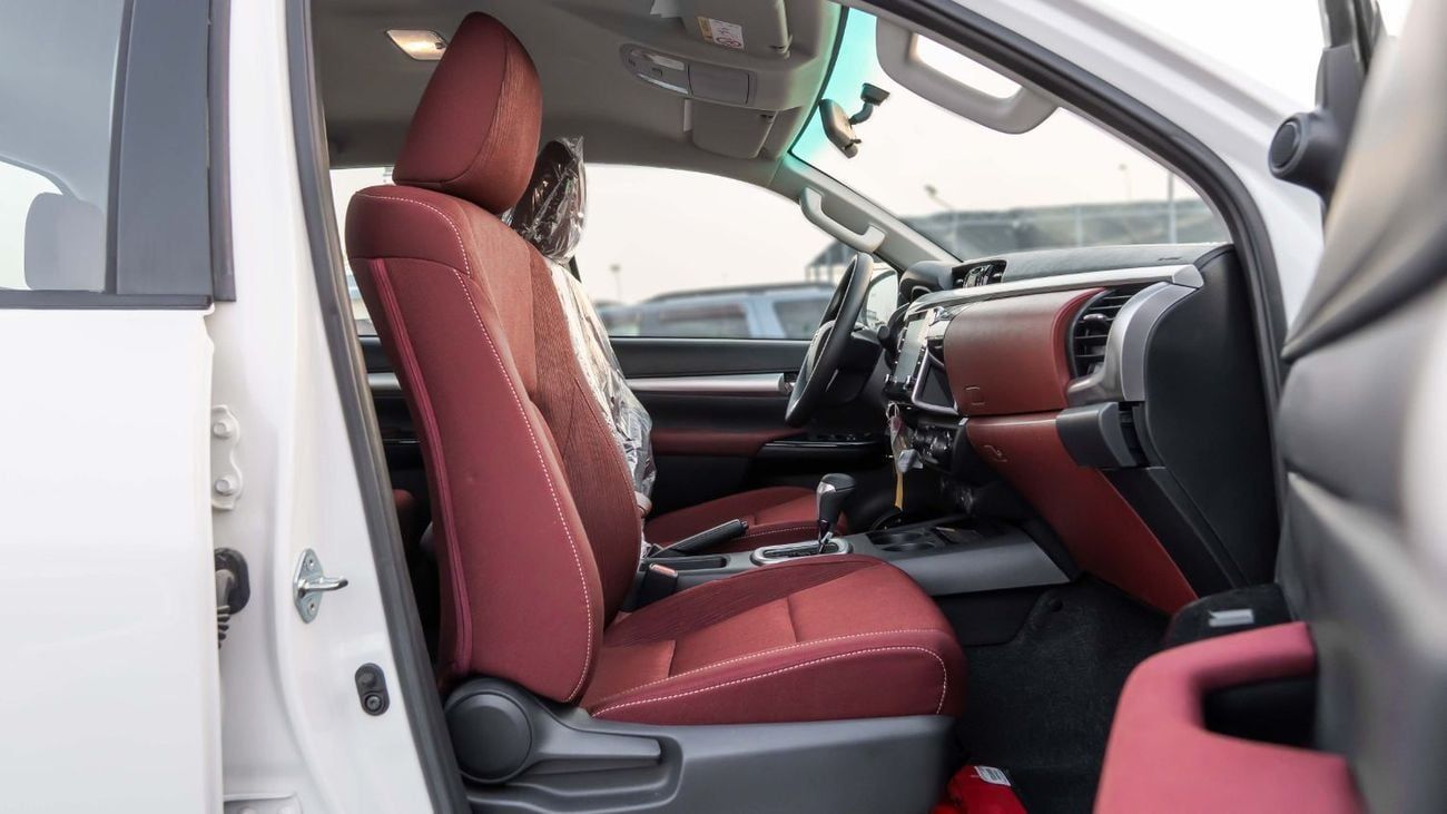 Toyota Hilux 2025 Toyota Hilux 2.7L AT Petrol (White)