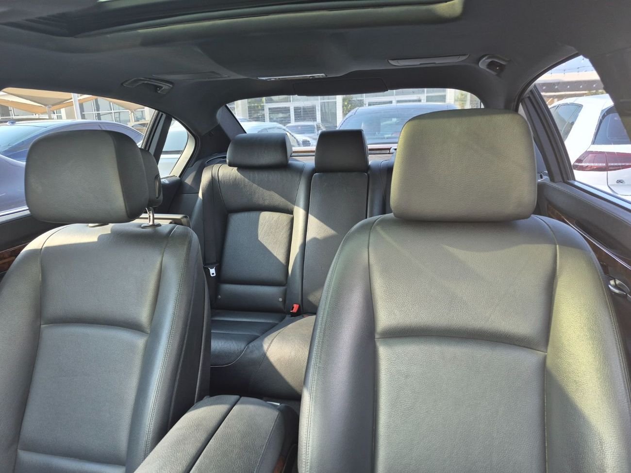 BMW 730Li Executive 4.0L (5 Door)