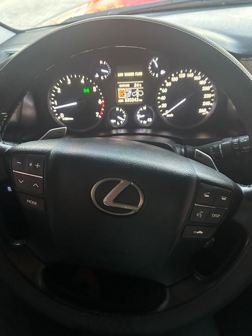 Lexus LX 570 Sport Platinum 5.7L