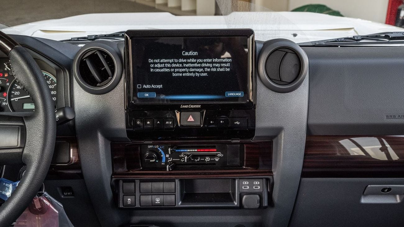 Toyota Land Cruiser 76 TOYOTA LANDCRUISER76 HARDTOP 2.8 MT LOW -2025YM