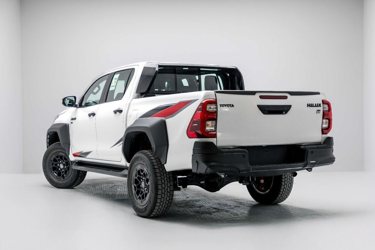 Toyota Hilux 4.0L - White Pearl + Black Me inside GR-S White | Export Only