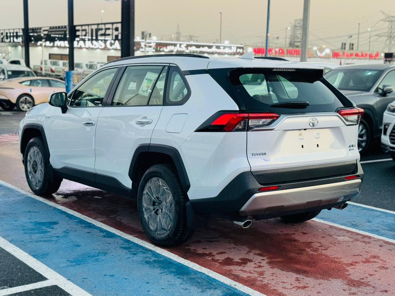 Toyota RAV4 2.5L VXR Hybrid