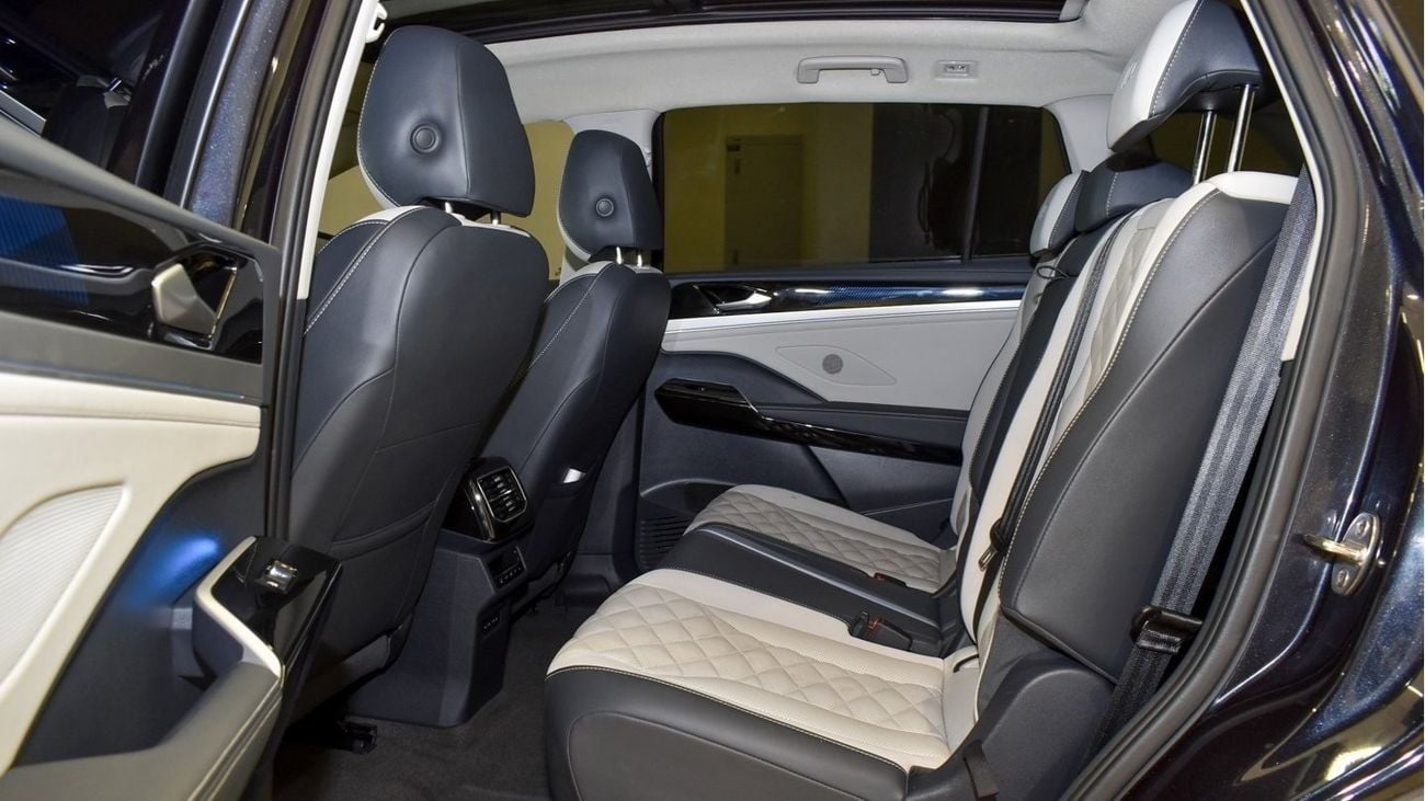 Volkswagen ID.6 CROZZ  PRO