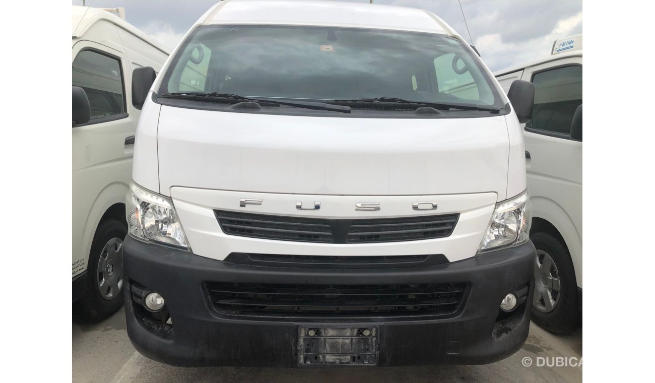 ميتسوبيشي فوسو Mitsubishi canter fuso 15 str,model:2016.Excellent condition