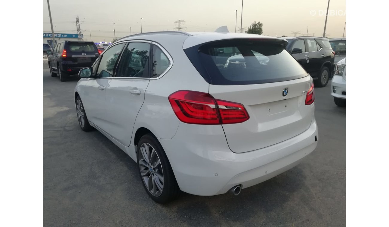 بي أم دبليو 218 i  PETROL 1.5 L MODEL 2017 FOR EXPORT