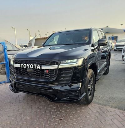 Toyota Land Cruiser Toyota landcruise 2022MODEL twin turbo Gr sports 3.5 petrol v6 Colour Black Interior Red push start