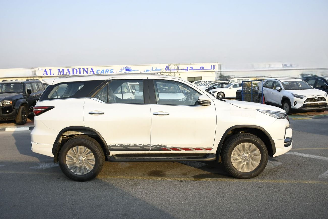 Toyota Fortuner 4.0L V6 inside Black Full option