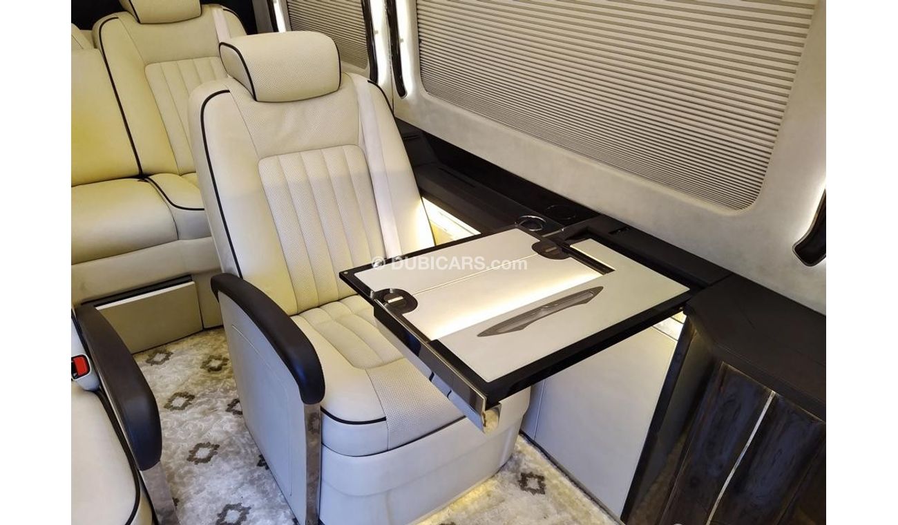 Mercedes-Benz Sprinter Mercedes Sprinter VIP_Gcc_2014_Excellent_Condition _Full option