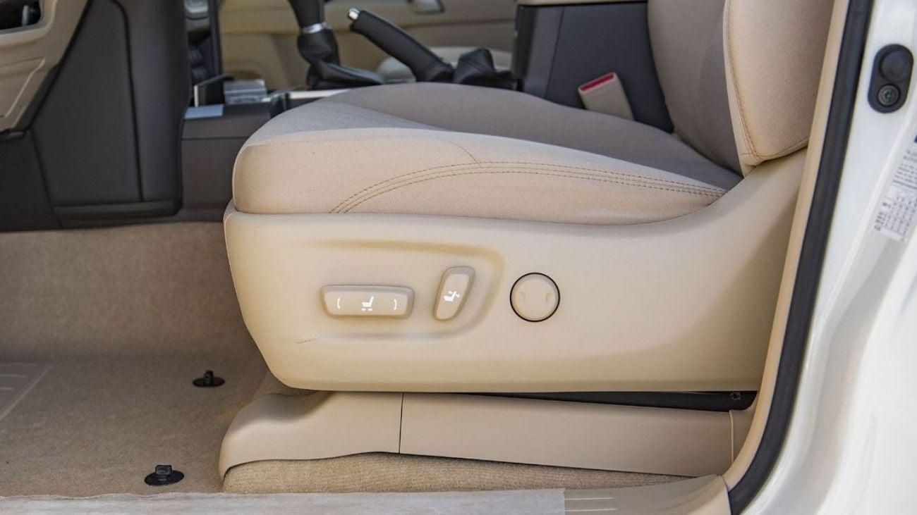 تويوتا برادو Toyota Prado VX 4.0L petrol 2023