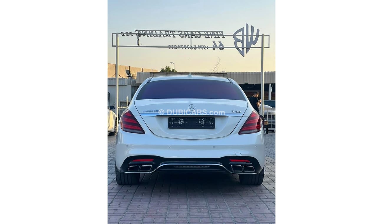 مرسيدس بنز S 550