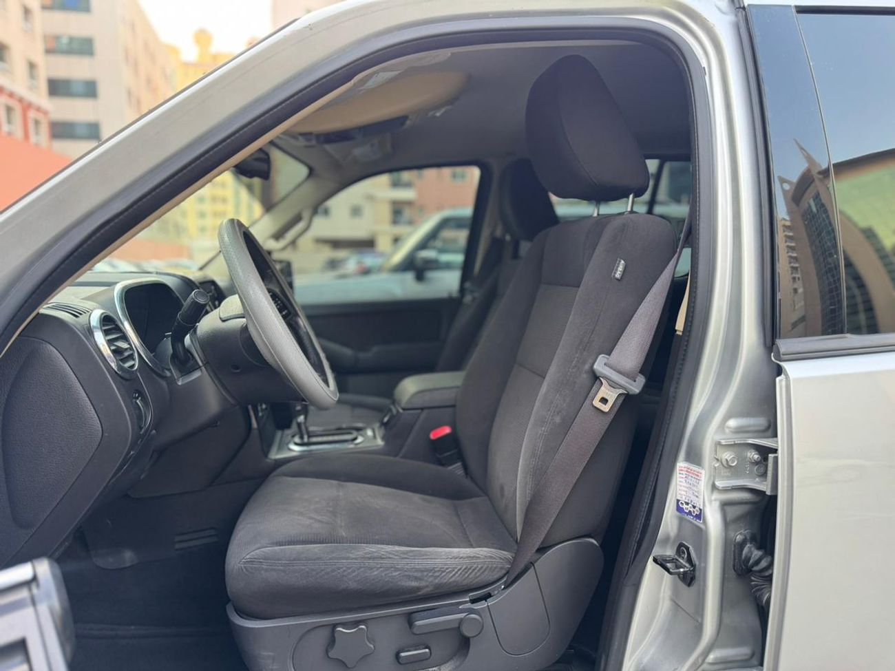 Ford Explorer FORD EXPLORER XLT 2010 - V6 4WD - WELL MENTAINED