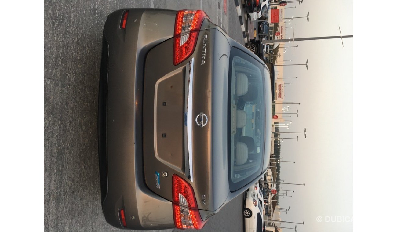 Nissan Sentra 1.8 cc 2015