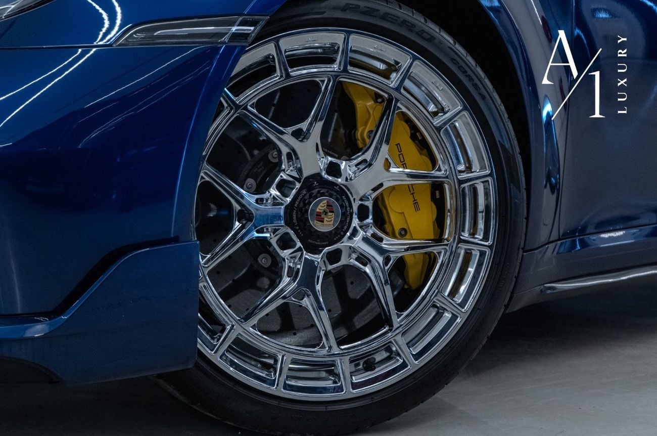 Porsche 911 Turbo S 3.8L (645 HP) Convertible