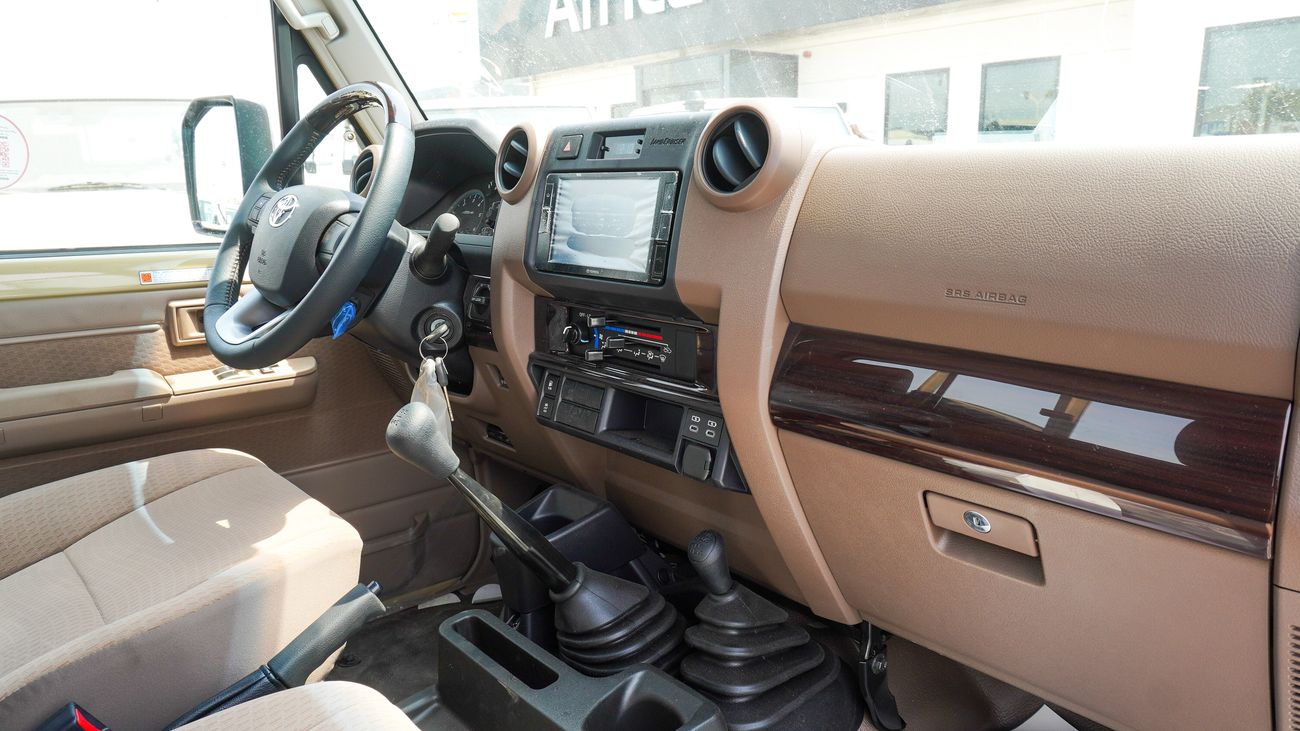 Toyota Land Cruiser Pick Up LX 2.8L Diesel Single Cabin M/T