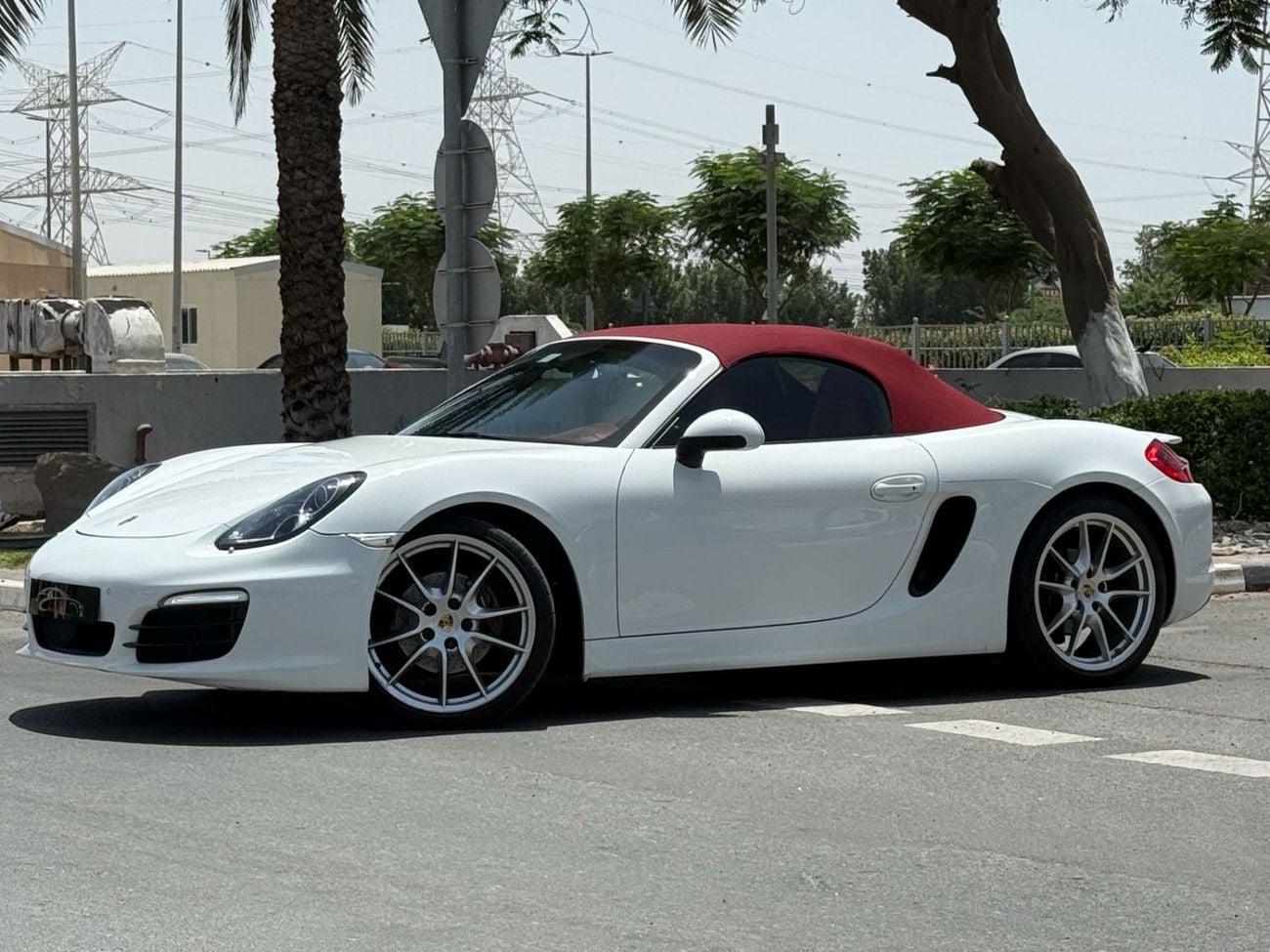Porsche 718 Boxster PORSCHE POXTER 2016 GCC ONLY 92000 KM LIKE NEW FIRST OWNER ORIGINAL PAINT FULL SERVICE HISTORY
